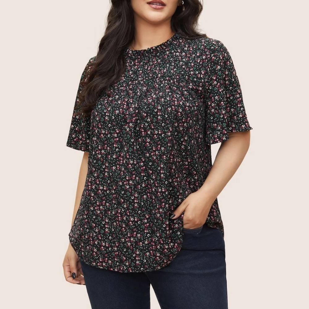 BloomChic Plus Size XL Ditsy Floral Plicated Detail Frill Trim Blouse us14-16